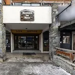 Residence Neves - Val Thorens Location: Studio Ensoleille Pour 4 Personnes Dans Un Quartier Anime