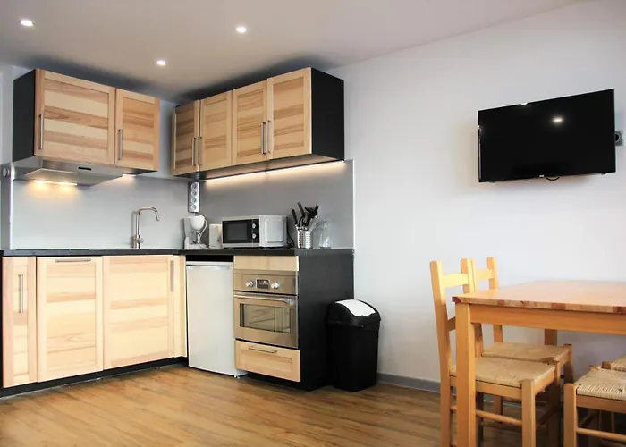 Residence Neves - Val Thorens Location: Studio Ensoleille Pour 4 Personnes Dans Un Quartier Anime