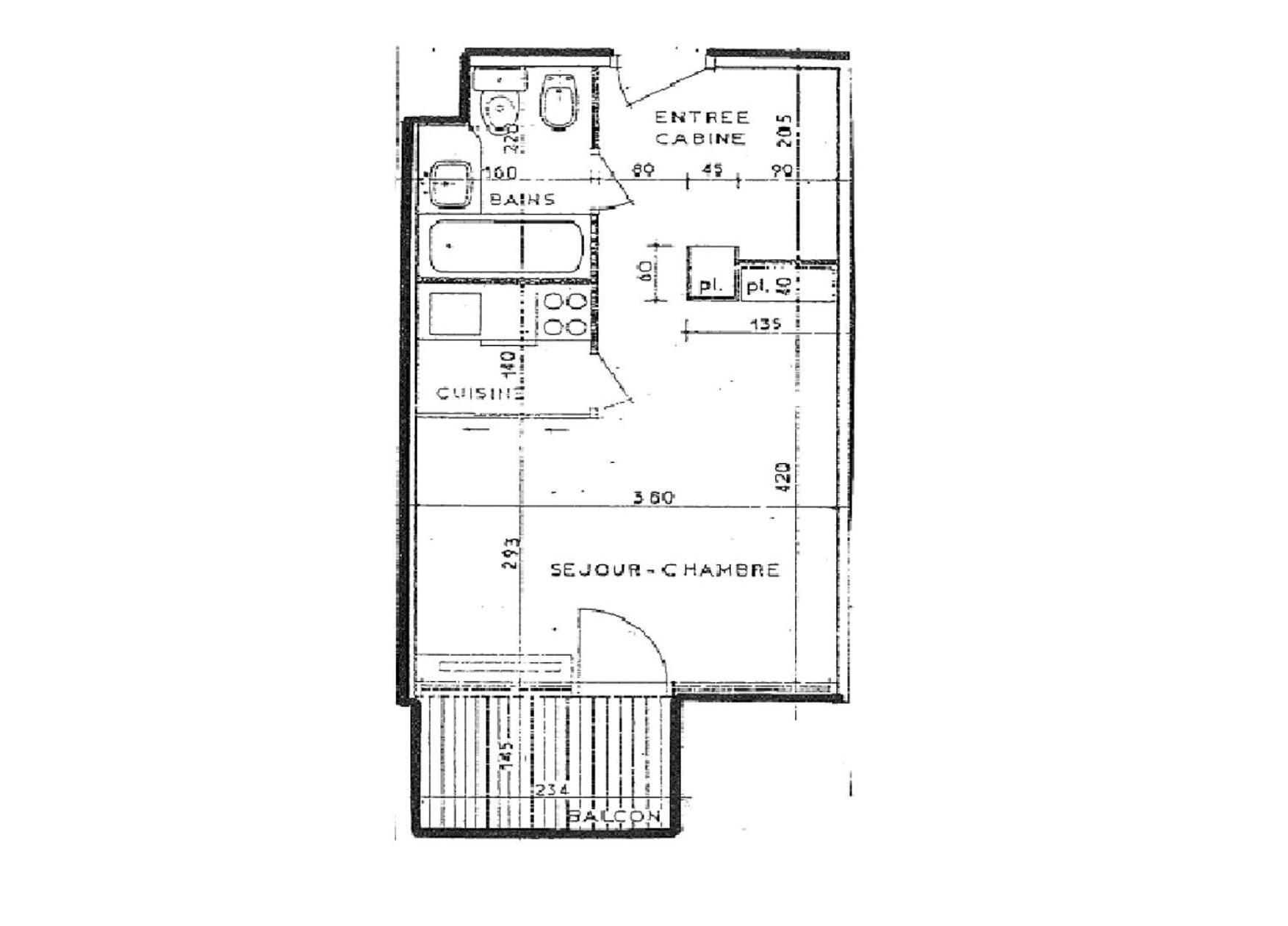 Neves - Location: Ensoleille Pour 4 Personnes Dans Un Quartier Anime *